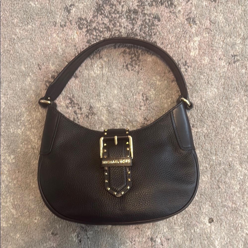 Michael Kors Bag Lillian Shoulder Pebble Leather black Gold Studs Hardware